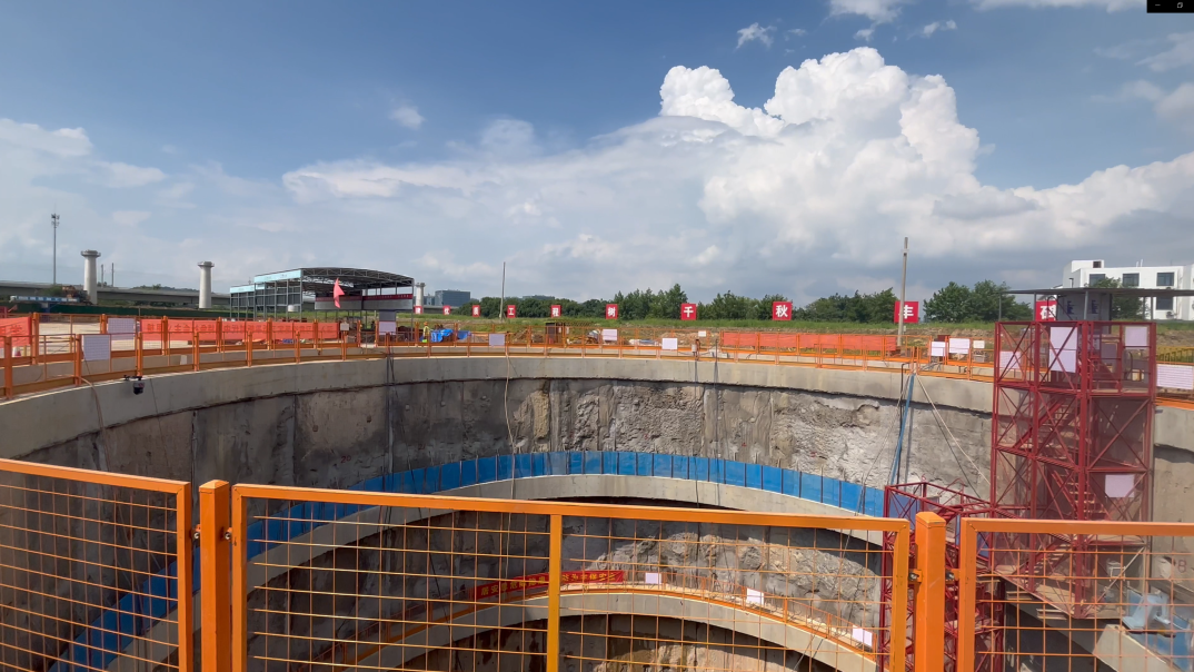 Automatic Monitoring System – New Solution to Deep Hole Inclination Measuring!